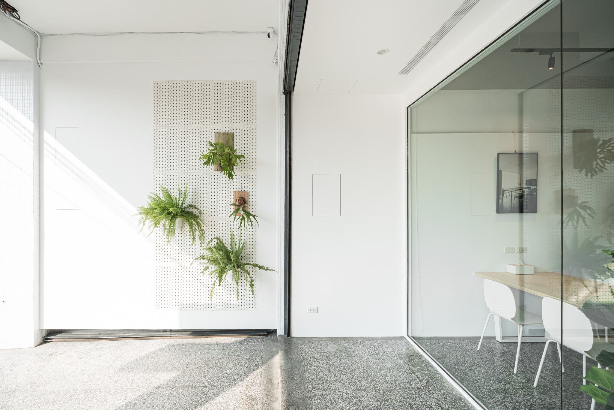 【建構與留白】