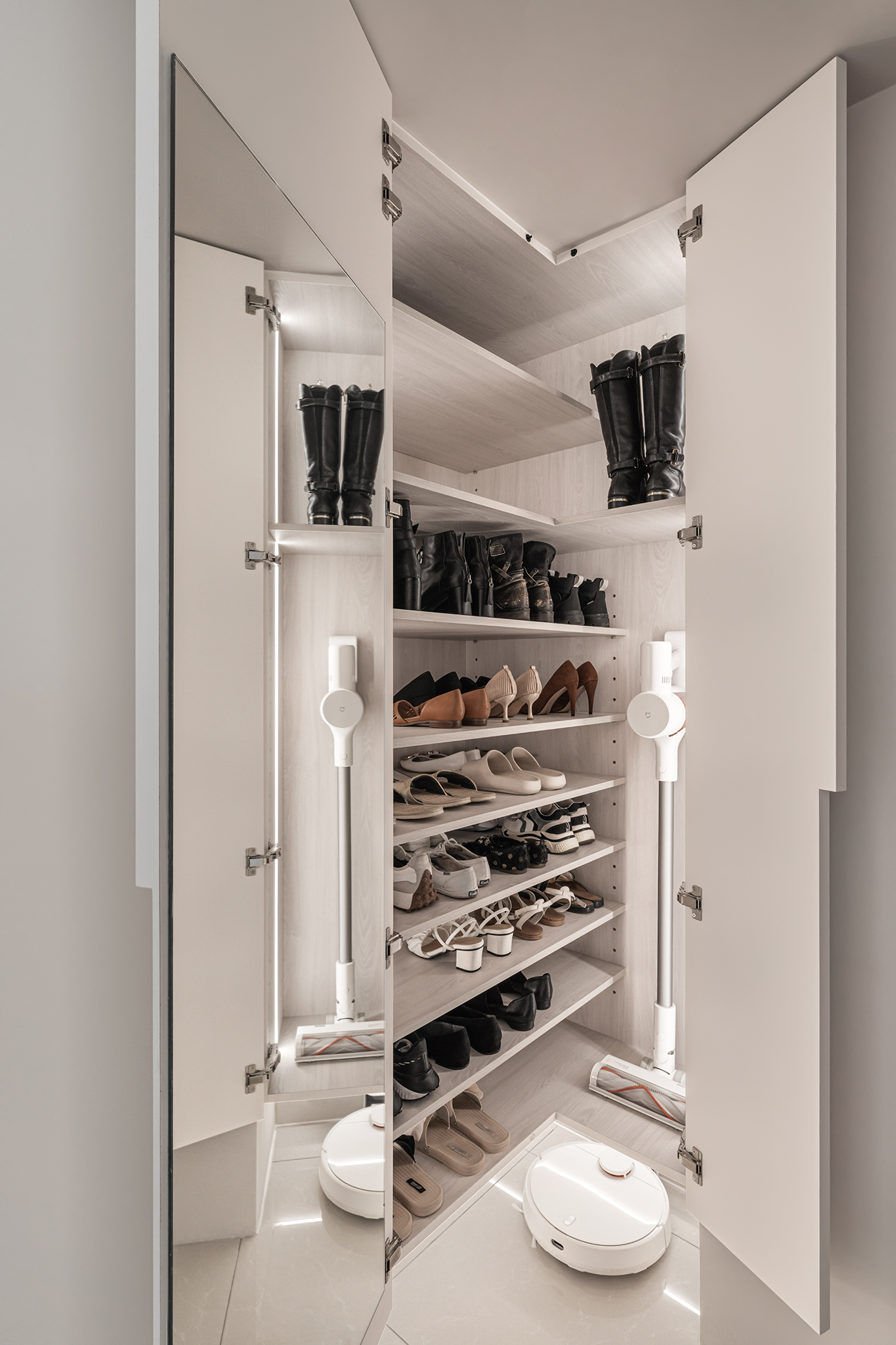 【黃銅與木的年代光澤】