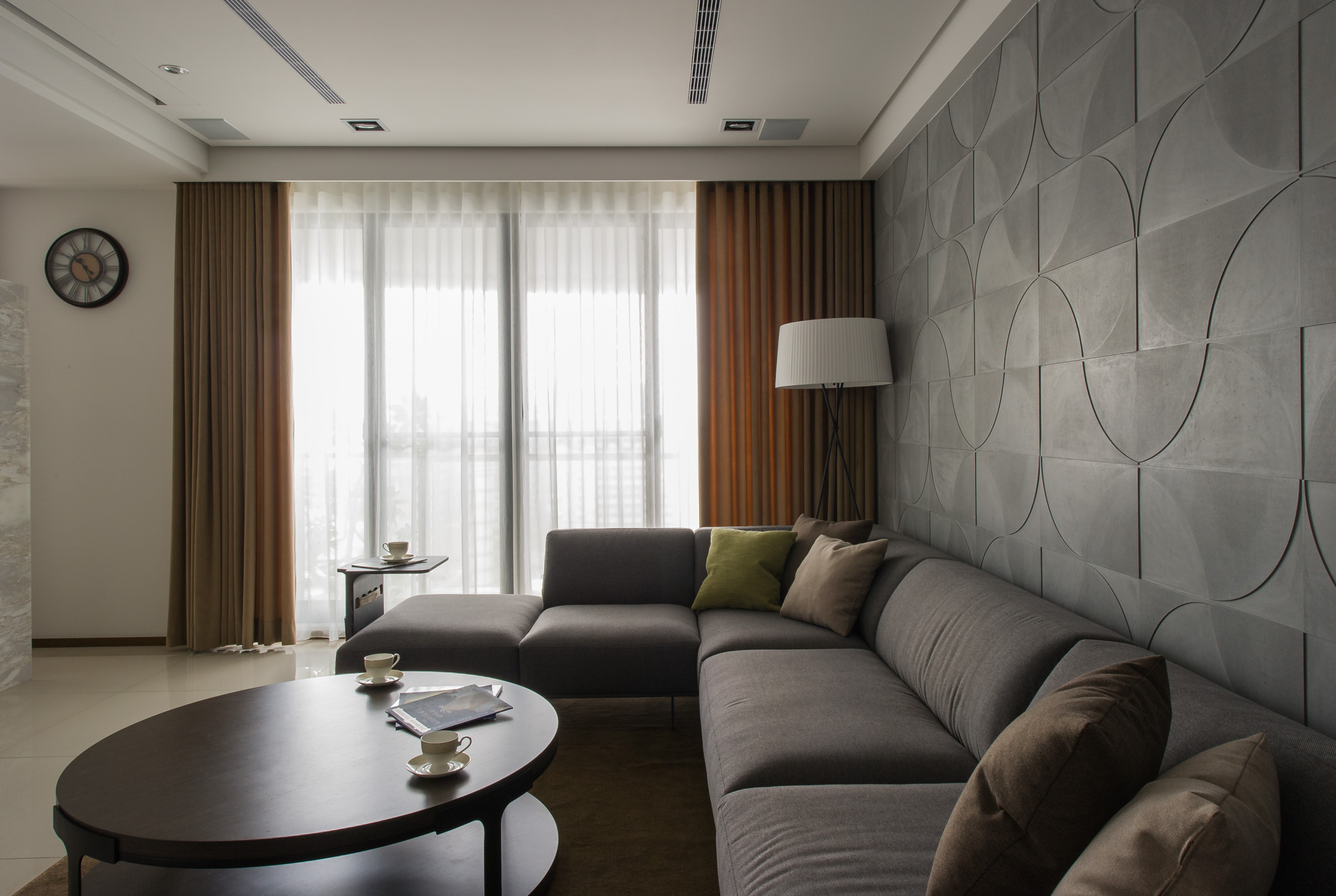 【灰調幾何詩意】