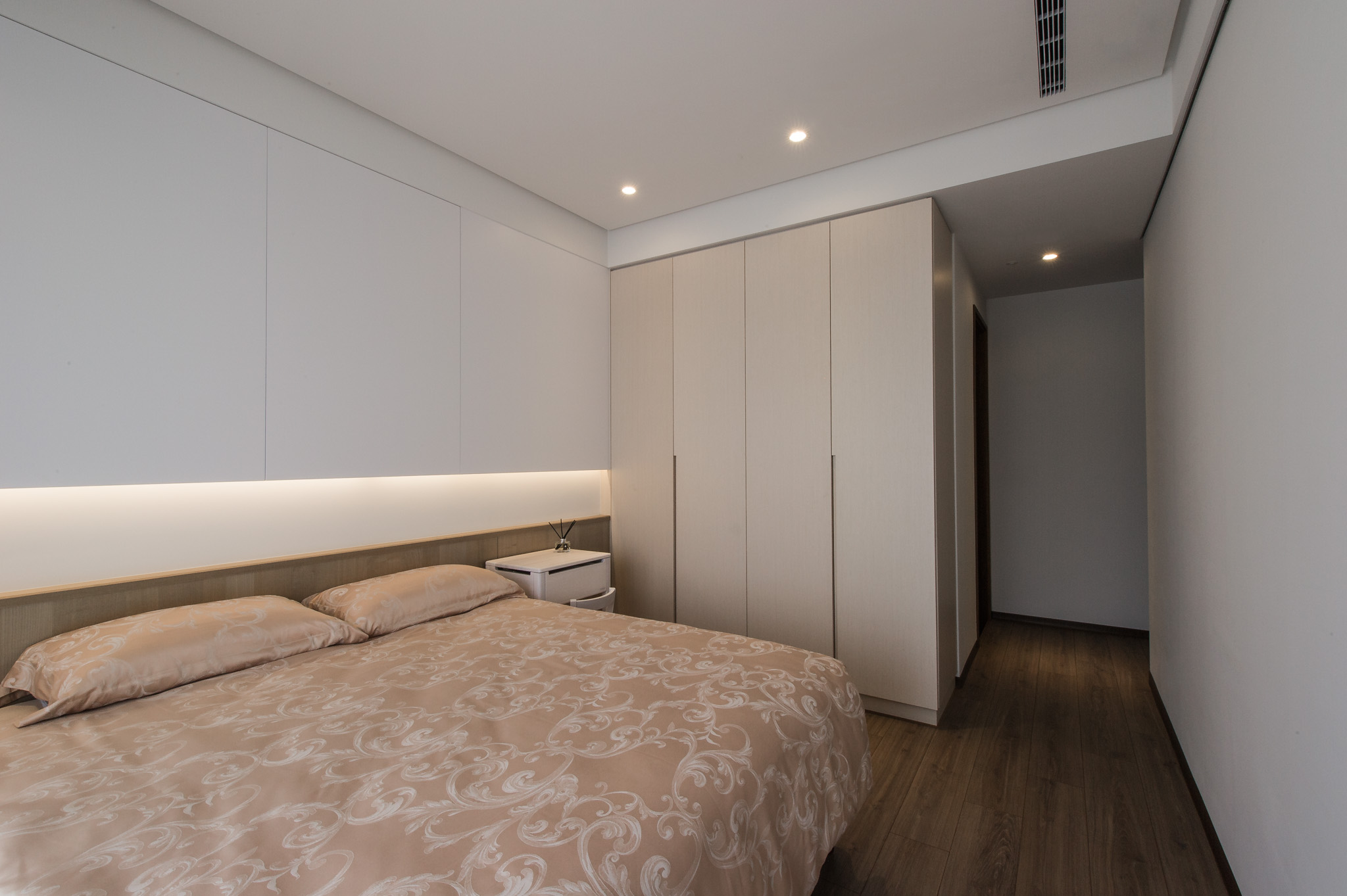 【灰調幾何詩意】